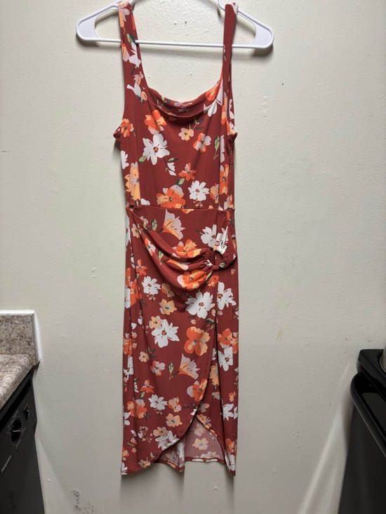 Dresses & Skirts - No boundaries floral wrap dress small